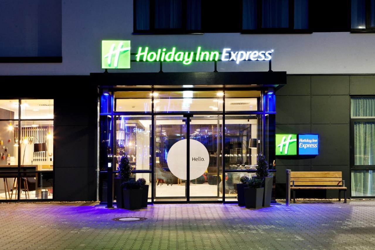 Holiday Inn Express - Kaiserslautern By Ihg Dış mekan fotoğraf