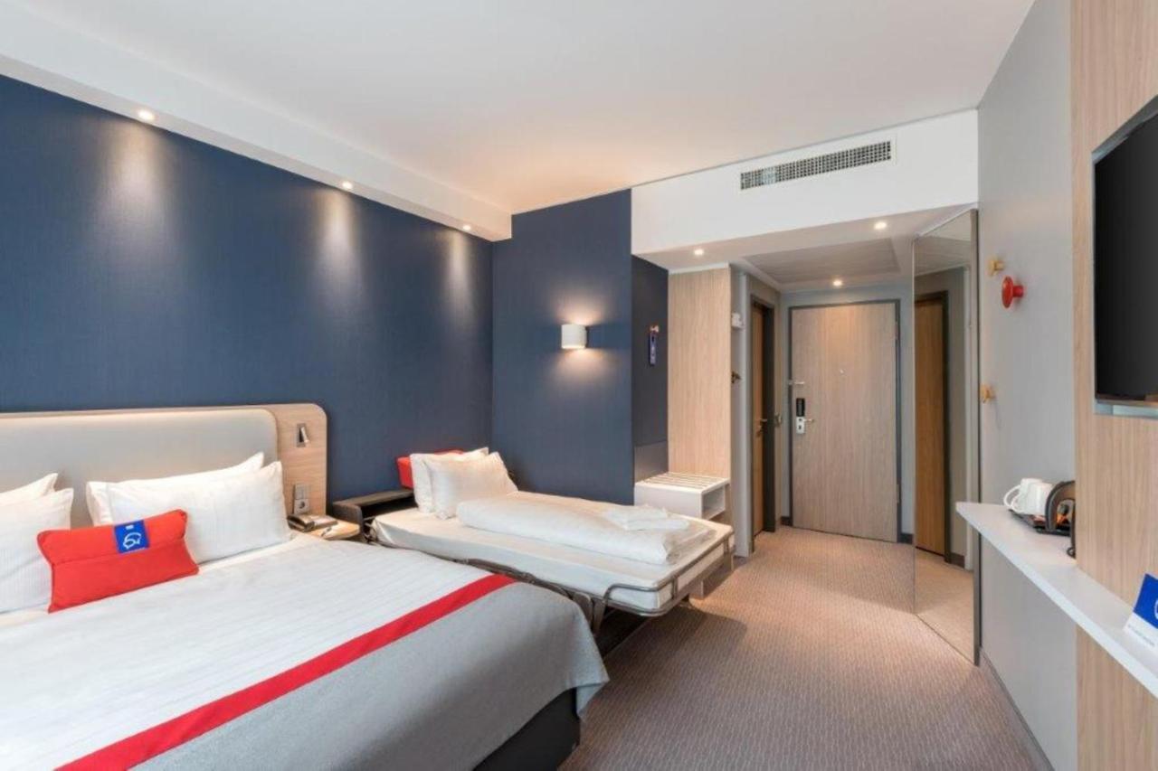 Holiday Inn Express - Kaiserslautern By Ihg Dış mekan fotoğraf